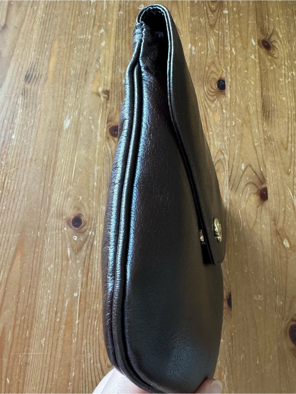 Vintage Italian Genuine Leather Gold Chain Crossbody Clutch Bag 1980s